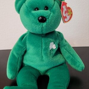 Ty Beanie Baby Erin the Bear